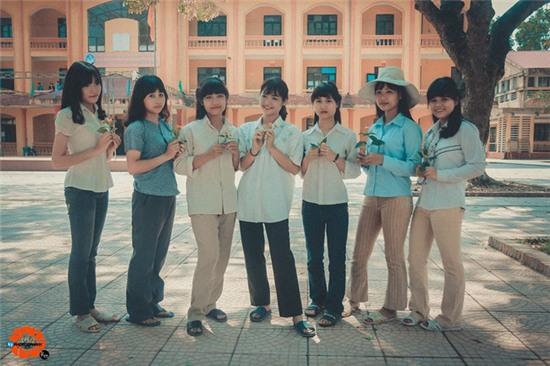 Đâu cần sang xịn, bộ ảnh kỷ yếu phong cách nữ sinh ngày ấy vẫn khiến cư dân mạng siêu thích thú - Ảnh 13.