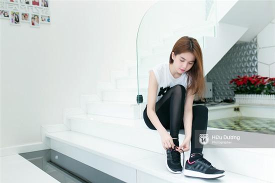 Clip: 44 câu trả lời này sẽ làm bạn thích Ngọc Trinh ngay vì quá thẳng thắn! - Ảnh 2.