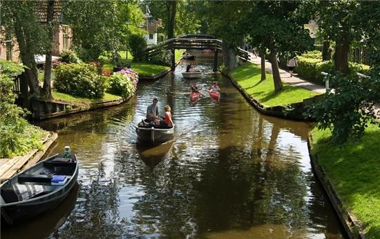 Ngoi lang khong co duong di o Ha Lan hinh anh 8