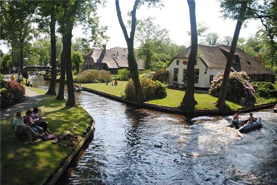 Ngoi lang khong co duong di o Ha Lan hinh anh 9