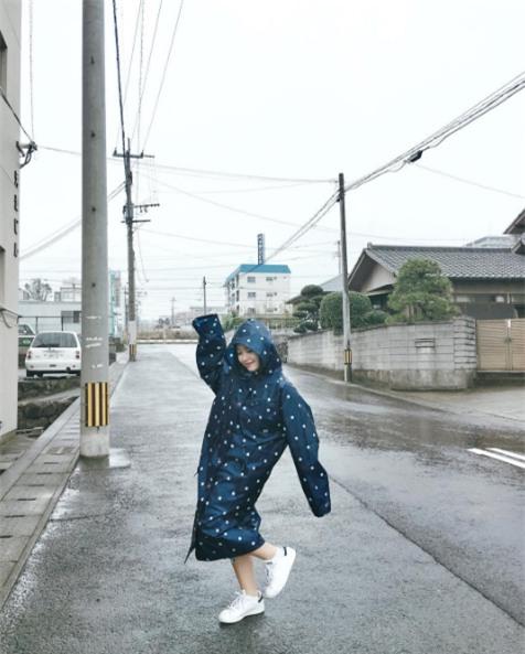 4 kiểu chụp hình khiến con gái nhìn siêu cool trên mạng xã hội - Ảnh 5.