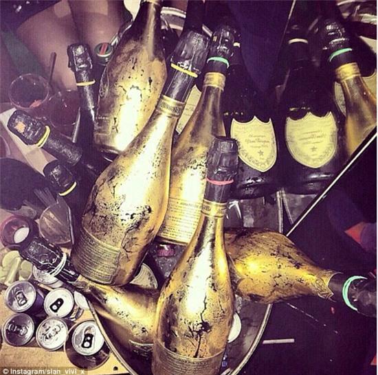 Chùm ảnh: Cuộc sống sang chảnh của những tiểu thư trong giới siêu giàu Trung Quốc - Ảnh 11.