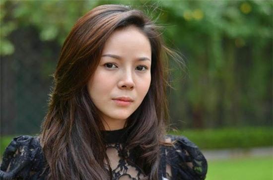 Diễm Hương, Hôn nhân trong ngõ hẹp