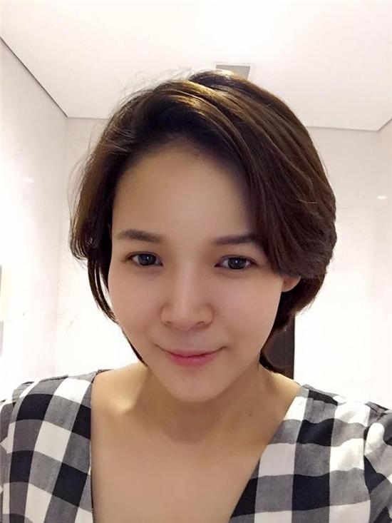 Diễm Hương, Hôn nhân trong ngõ hẹp