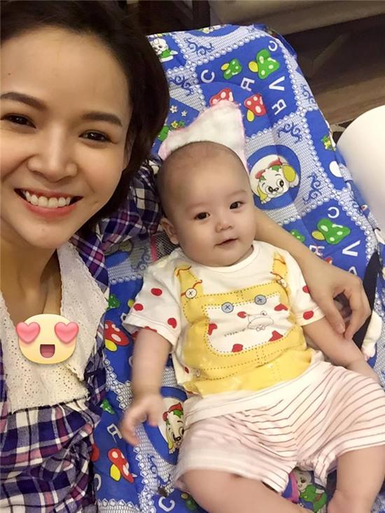 Diễm Hương, Hôn nhân trong ngõ hẹp