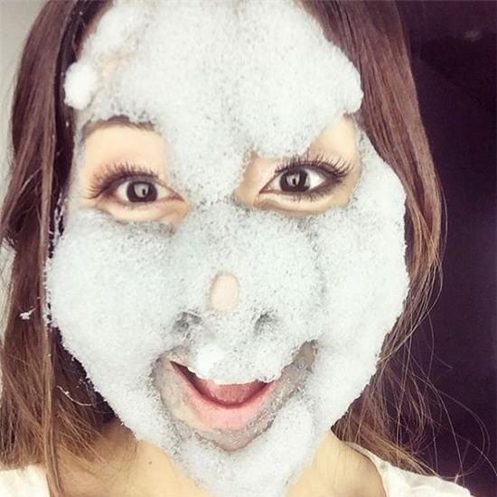 Instagram rộ trào lưu làm đẹp da với mặt nạ sủi bọt ngộ nghĩnh - Ảnh 5.