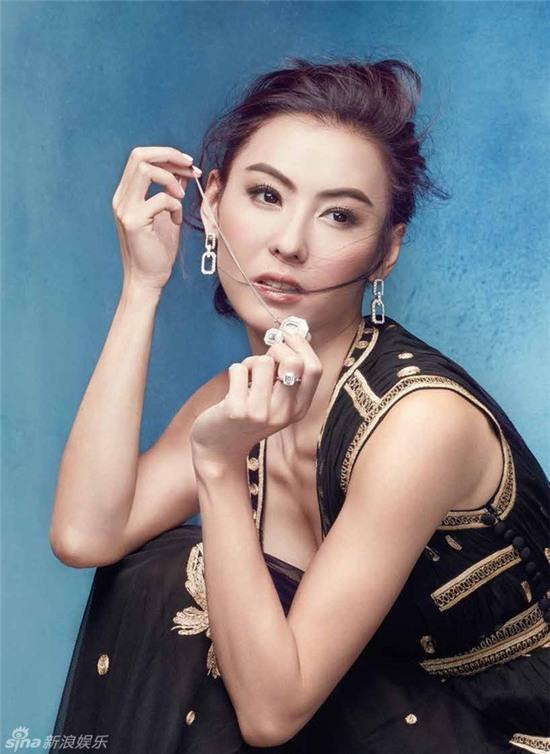 Khi gioi showbiz Hoa ngu vo tu boc me nhau o Cannes hinh anh 2