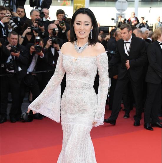 Khi gioi showbiz Hoa ngu vo tu boc me nhau o Cannes hinh anh 4