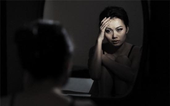 sự thật rơi nước mắt