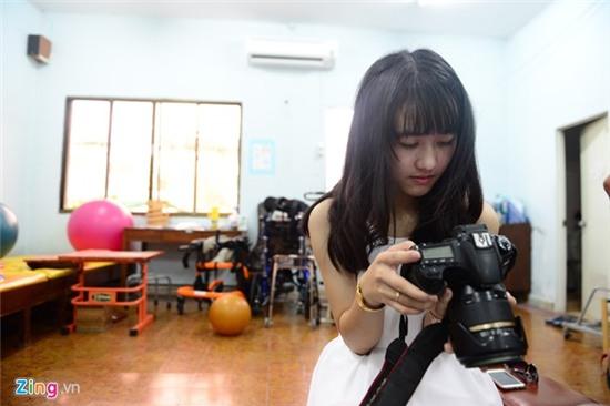 Nu sinh bi cua chan van uoc mo thi vao nganh cong an hinh anh 5