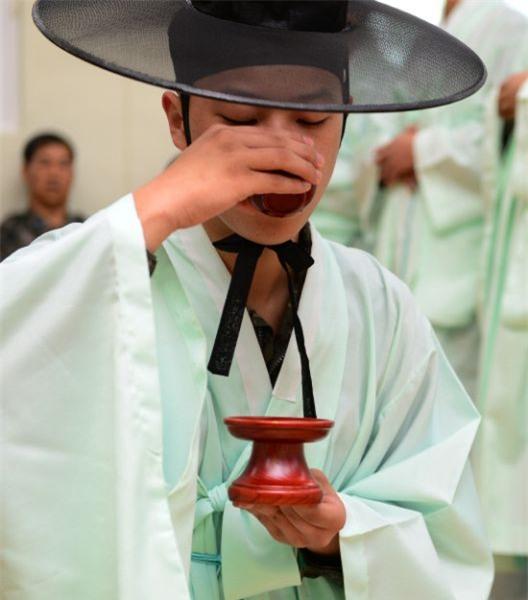 Lễ trưởng thành đánh dấu tuổi 20 tươi đẹp của giới trẻ Hàn Quốc