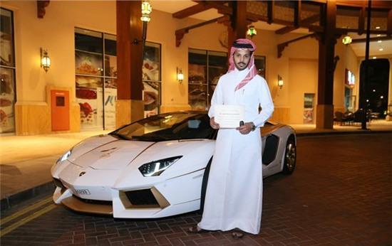 ngam lamborghini aventador do vang "doc" nhat the gioi hinh anh 3