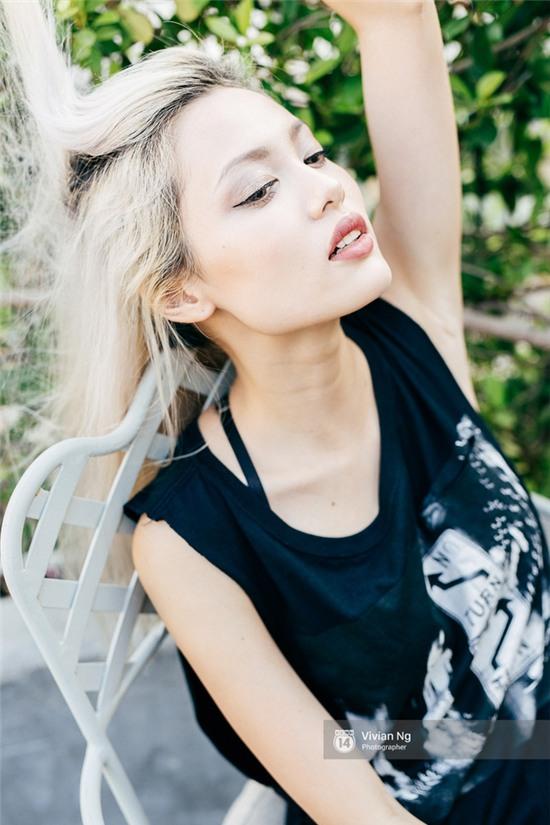 4 hot girl Việt siêu gợi cảm, sexy nhưng ngoài đời thì... bé tẹo! - Ảnh 2.