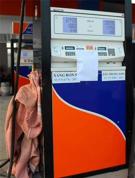 Bi can vu lap chip gian lan xang tu nguyen nop lai 1,6 ty hinh anh 1