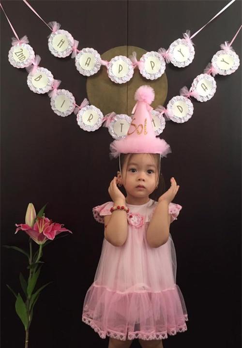 Con gái Đoan Trang - tiểu thư nhà giàu từ trong