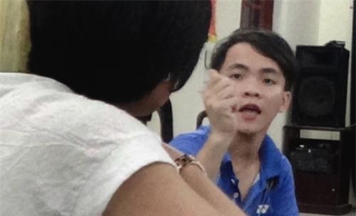 Phiên dịch lời khai của nghi phạm câm, điếc sát hại bé gái 11 tuổi - Ảnh 2.