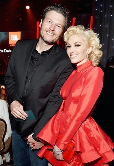 Gwen Stefani va Blake Shelton se