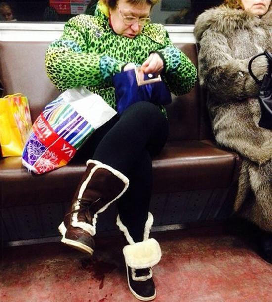 thoi trang khong bao gio "dung hang" chon cong cong hinh anh 12