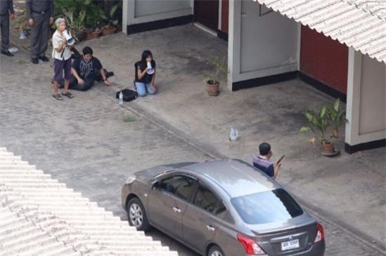 Thái Lan: Đài truyền hình gây phẫn nộ khi phát sóng trực tiếp cảnh giảng viên tự sát bằng súng - Ảnh 2.