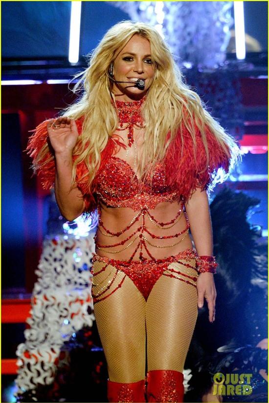 Billboard Music Awards 2016: Dân tình phát cuồng vì sân khấu 8 phút của Britney - Ảnh 8.