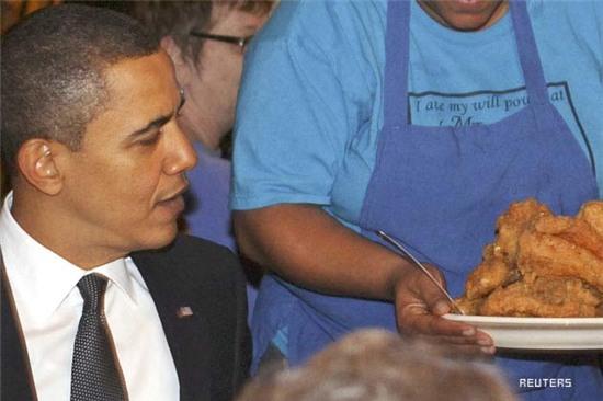 Obama thăm việt nam, Obama đến Việt Nam., Obama, tổng thống Obama, tổng thống Mỹ, Barack Obama, bún chả, món ăn vỉa hè