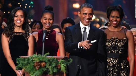 150723174958-obama-family-christmas-2014-restricted-super-169.jpg