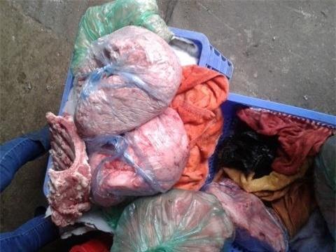 kinh hai thit lon xay 20.000 dong/kg hinh anh 2