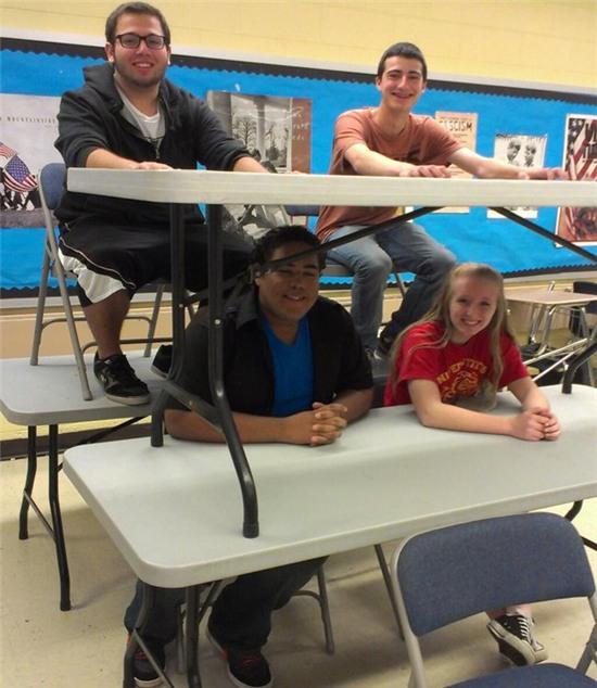 khi loai nguoi lam nhung viec "khong tuong" hinh anh 8