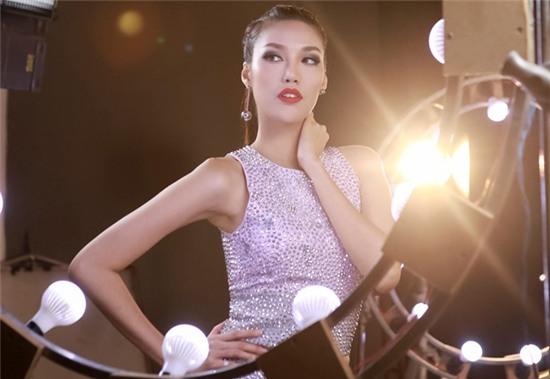 Lan Khue: 'Quan he cua toi va Pham Huong da tot hon' hinh anh 2