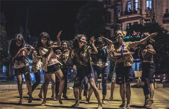 Teen Lang Son nhem nhuoc trong anh ky yeu phien ban an xin hinh anh 3