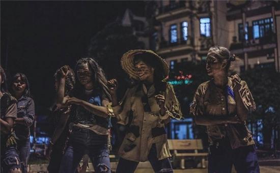 Teen Lang Son nhem nhuoc trong anh ky yeu phien ban an xin hinh anh 4