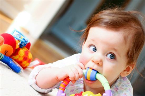 newspaper food packages