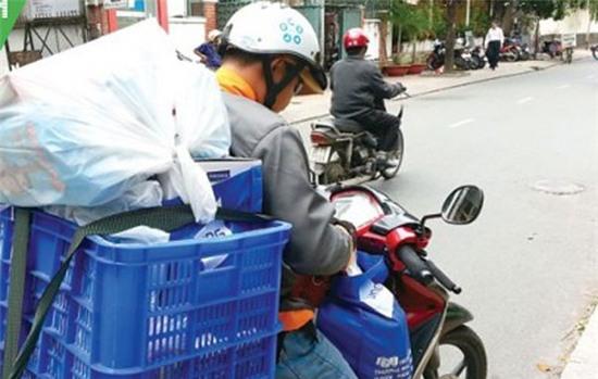 Shipper, kiếm tiền triệu, nắng nóng