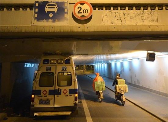 nhung pha tai nan "thon den tan ron" hinh anh 5