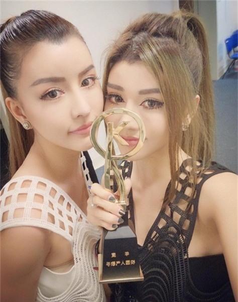 Cuộc sống vương giải của vị thiếu gia đẹp trai giàu nhất Singapore - Ảnh 5.