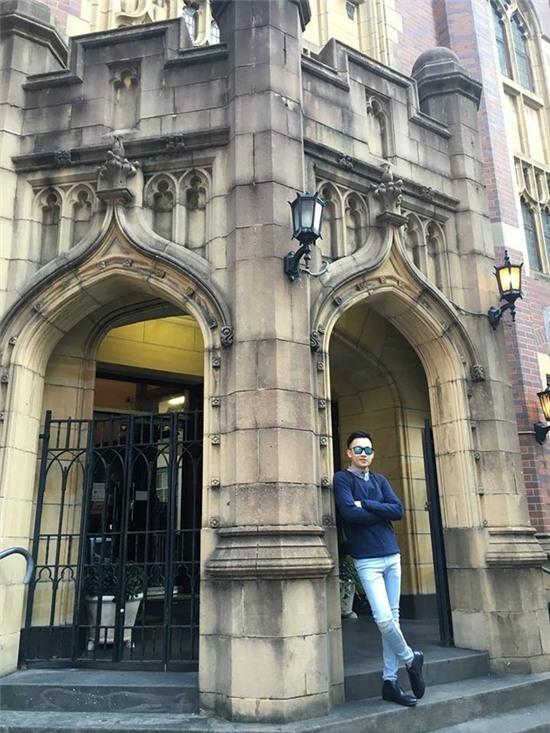 Cuộc sống sang chảnh của em ruột Hoài Linh - Ảnh 6.