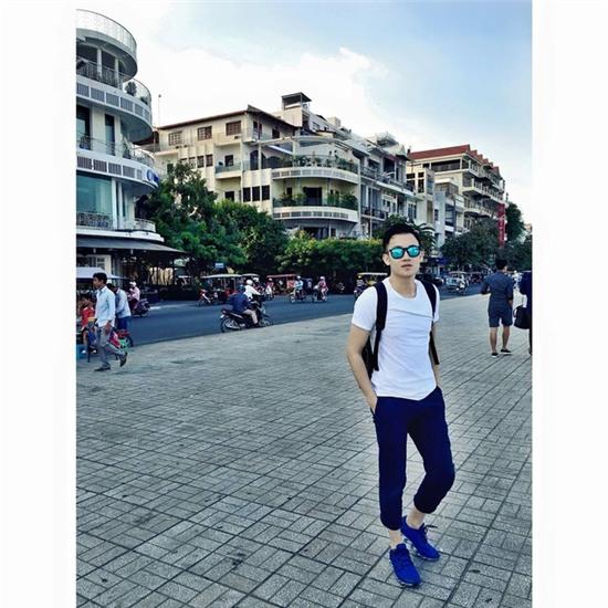 Cuộc sống sang chảnh của em ruột Hoài Linh - Ảnh 7.