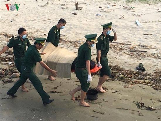 chìm tàu sông Hàn, neo bên sông Hàn, Đà Nẵng