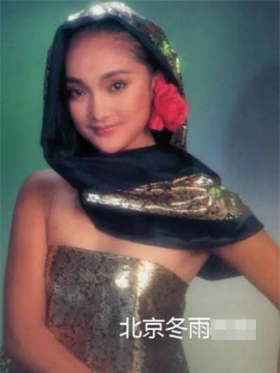 hinh-anh-chua-tung-tiet-lo-cua-chau-tan-22-nam-truoc-1