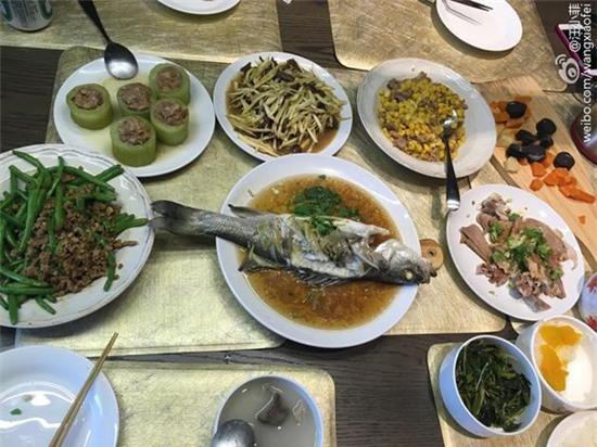 tu-hy-vien-lan-dau-khoe-anh-quy-tu-1