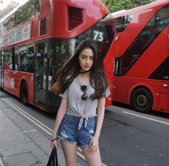 Vừa giàu, vừa xinh, vừa giỏi: Đây chính là hot girl số 1 của Lào, và cô ấy là người gốc Việt! - Ảnh 18.