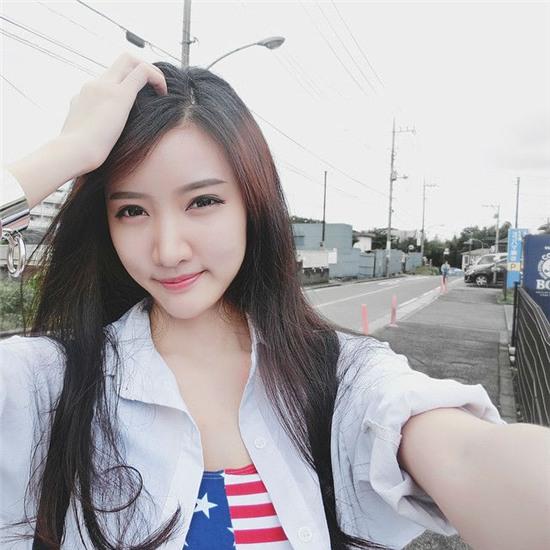 Không thua gì Thái, Hàn, Lào cũng có rất nhiều hot girl xinh đẹp và sang chảnh - Ảnh 27.