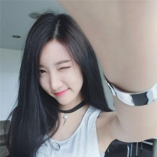 Không thua gì Thái, Hàn, Lào cũng có rất nhiều hot girl xinh đẹp và sang chảnh - Ảnh 30.