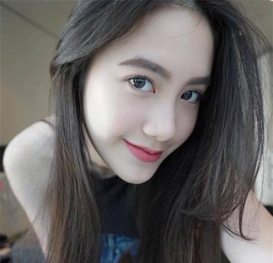 Không thua gì Thái, Hàn, Lào cũng có rất nhiều hot girl xinh đẹp và sang chảnh - Ảnh 36.