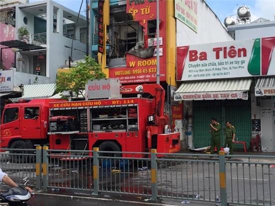 Chay nha 4 nguoi chet vao sang som o Sai Gon hinh anh 1