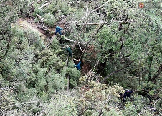 Thi thể du khách người Anh được chuyển về Sa Pa trong sự ngóng chờ mòn mỏi của người thân - Ảnh 2.