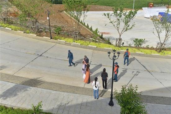 Thi thể du khách người Anh được chuyển về Sa Pa trong sự ngóng chờ mòn mỏi của người thân - Ảnh 13.