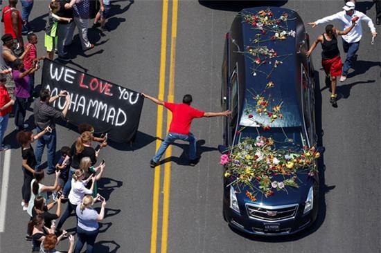 becks-mike-tyson-du-tang-le-huyen-thoai-muhammad-ali-11