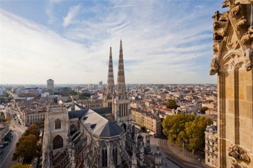 kham pha 10 thanh pho dang cai euro 2016 o phap hinh anh 1