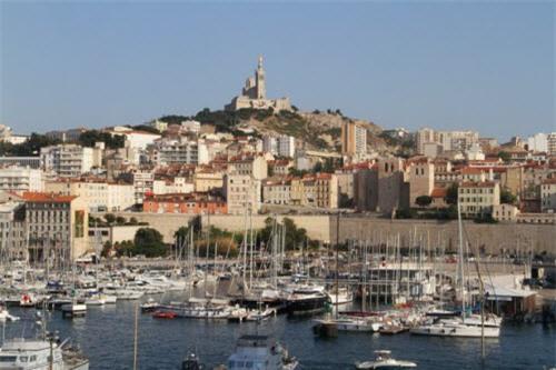 kham pha 10 thanh pho dang cai euro 2016 o phap hinh anh 8